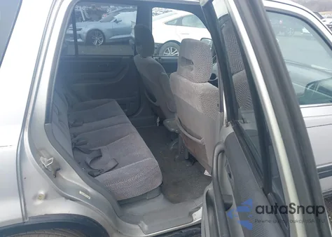 1997 Honda Cr-V z USA, uszkodzony, nr VIN JHLRD1848VC009689